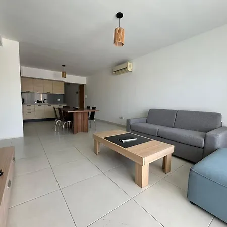 Appartamento Bayview Seafront 5a *