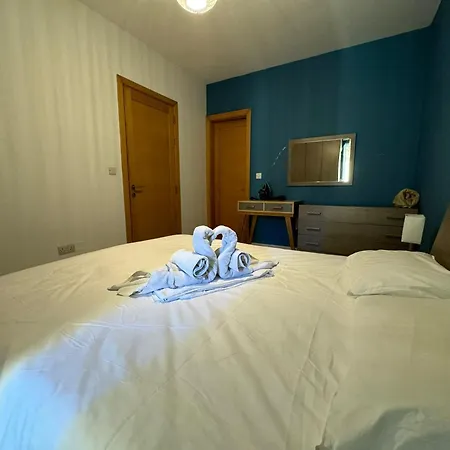 Bayview Seafront 5a * Saint Julian's