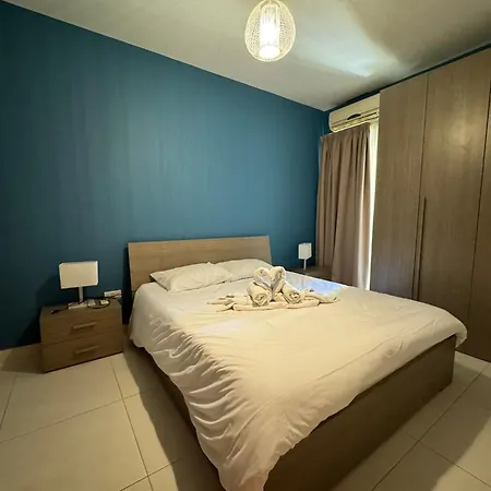 Bayview Seafront 5a Daire