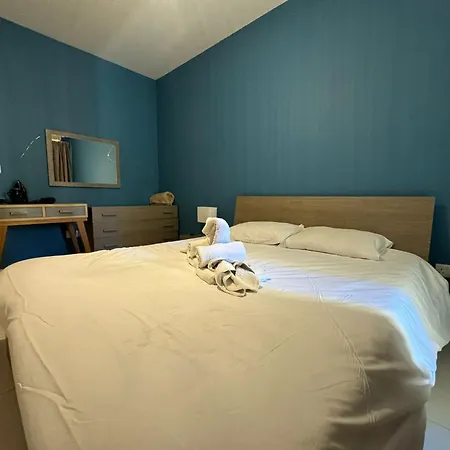 Bayview Seafront 5a Daire *