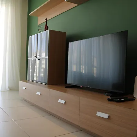 דירה Bayview Seafront 5a